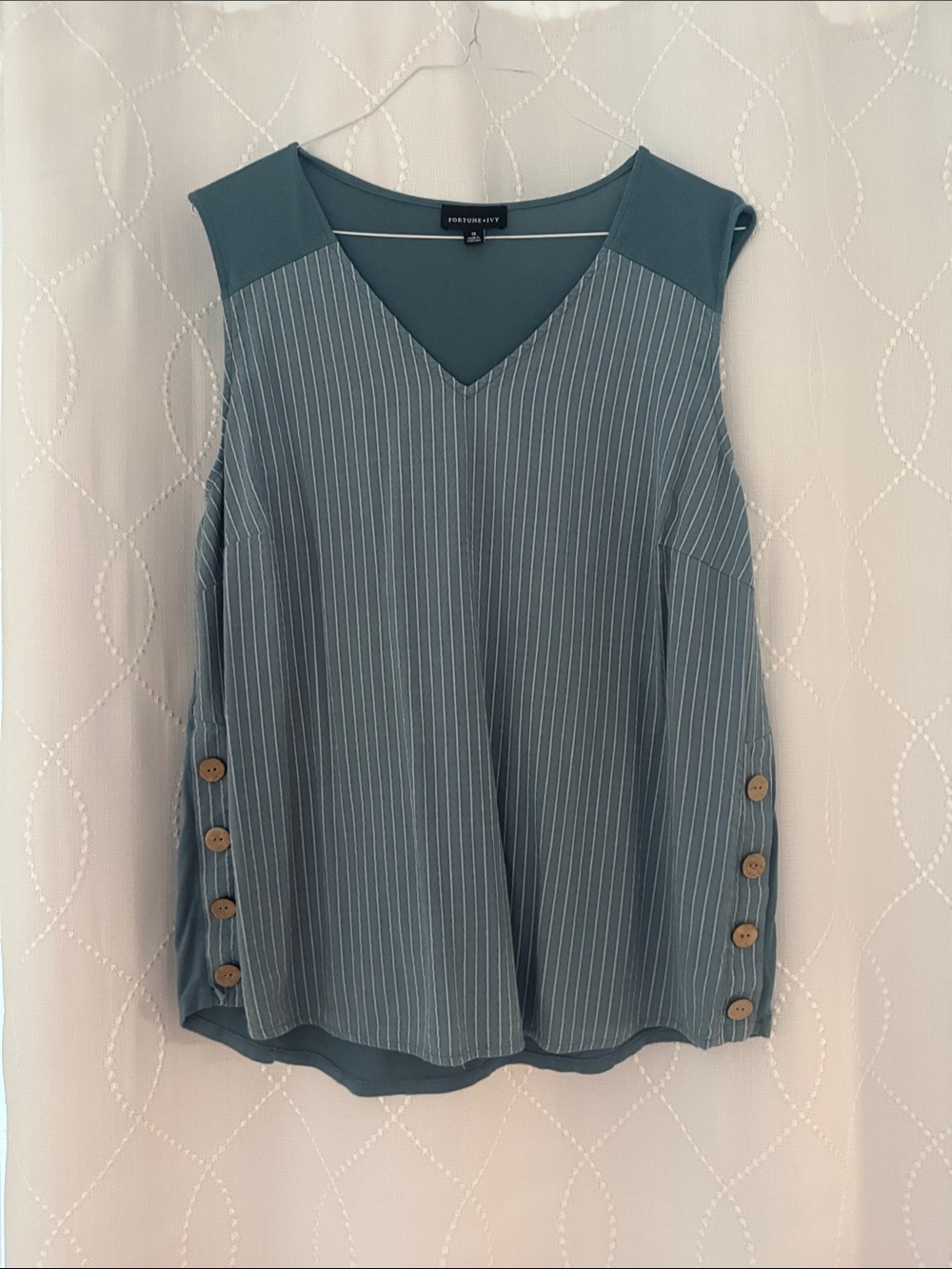 Fortune + Ivy Teal Pinstripe V-Neck Button-Accent Sleeveless Top